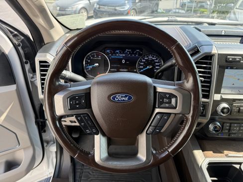 Used 2019 Ford F350 Limited AWD/4WD image 30