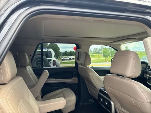 Certified 2024 Ford Expedition Limited RWD image 82