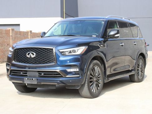 Used 2022 INFINITI QX80 Premium Select w/ Cargo Package image 2