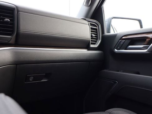 Used 2022 GMC Sierra 1500 Elevation image 44