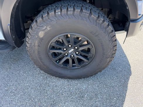 Used 2024 Ford F150 Raptor AWD/4WD image 5