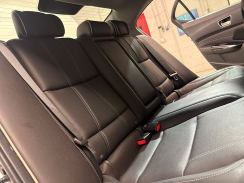 Used 2018 Acura TLX w/ Advance Package AWD/4WD image 28