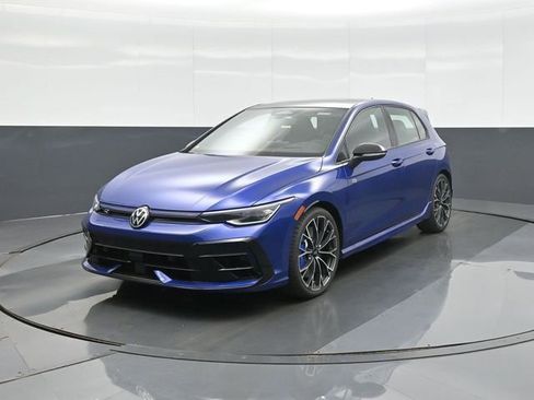 New 2026 Volkswagen Golf AWD/4WD image 3