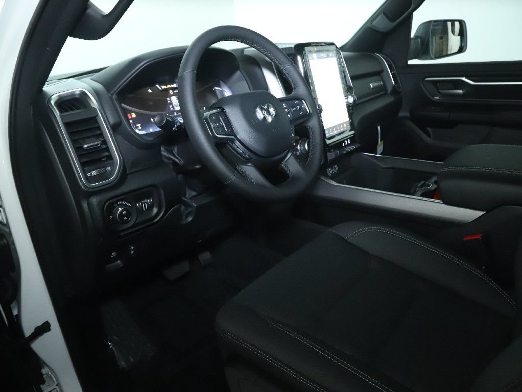 Used 2026 RAM 1500 Big Horn AWD/4WD image 17