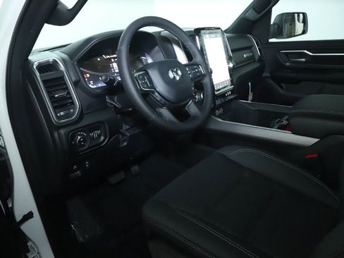 Used 2026 RAM 1500 Big Horn AWD/4WD image 17