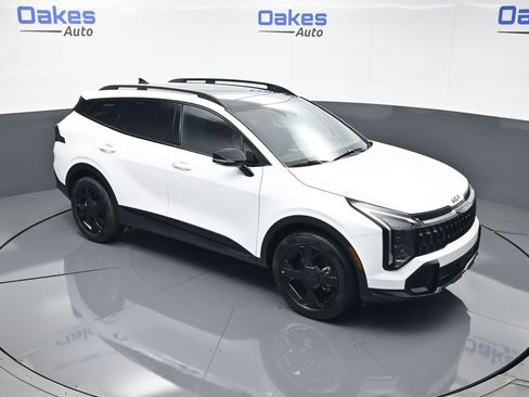 Certified 2026 Kia Sportage X-Line w/ X-Line Premium Package AWD/4WD image 48