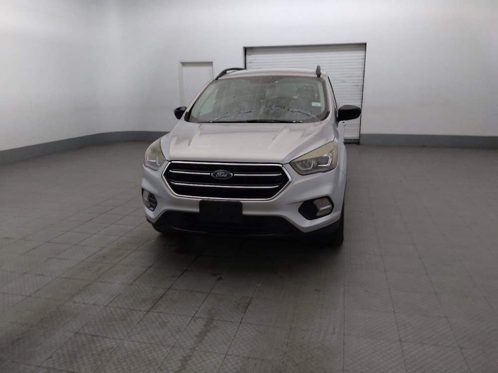 Used 2017 Ford Escape SE w/ SE Sport Appearance Package FWD image 15