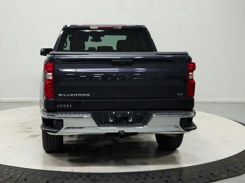 Used 2024 Chevrolet Silverado 1500 LT AWD/4WD image 7