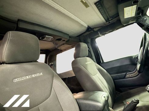 Used 2018 Jeep Wrangler Sport AWD/4WD image 27