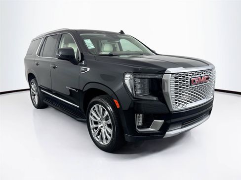 Used 2024 GMC Yukon Denali AWD/4WD image 10