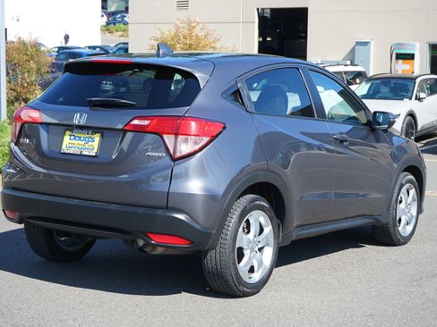 Used 2016 Honda HR-V EX image 3