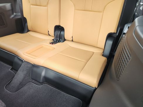 New 2025 Lexus LX 700h Luxury image 23