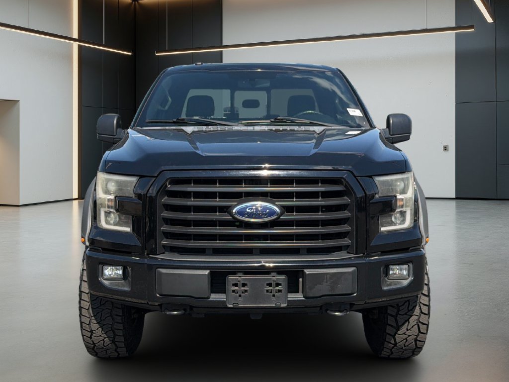Used 2016 Ford F150 XLT w/ Equipment Group 302A Luxury AWD/4WD image 9