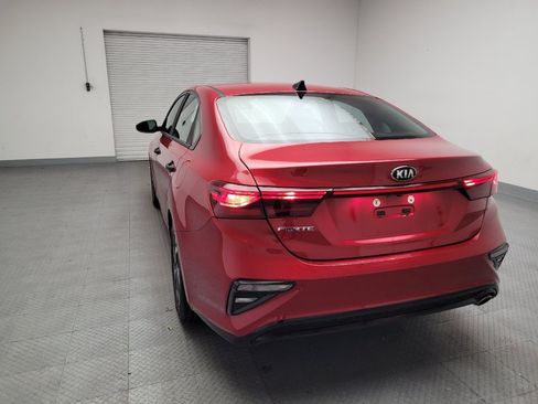 Used 2019 Kia Forte LXS FWD image 6