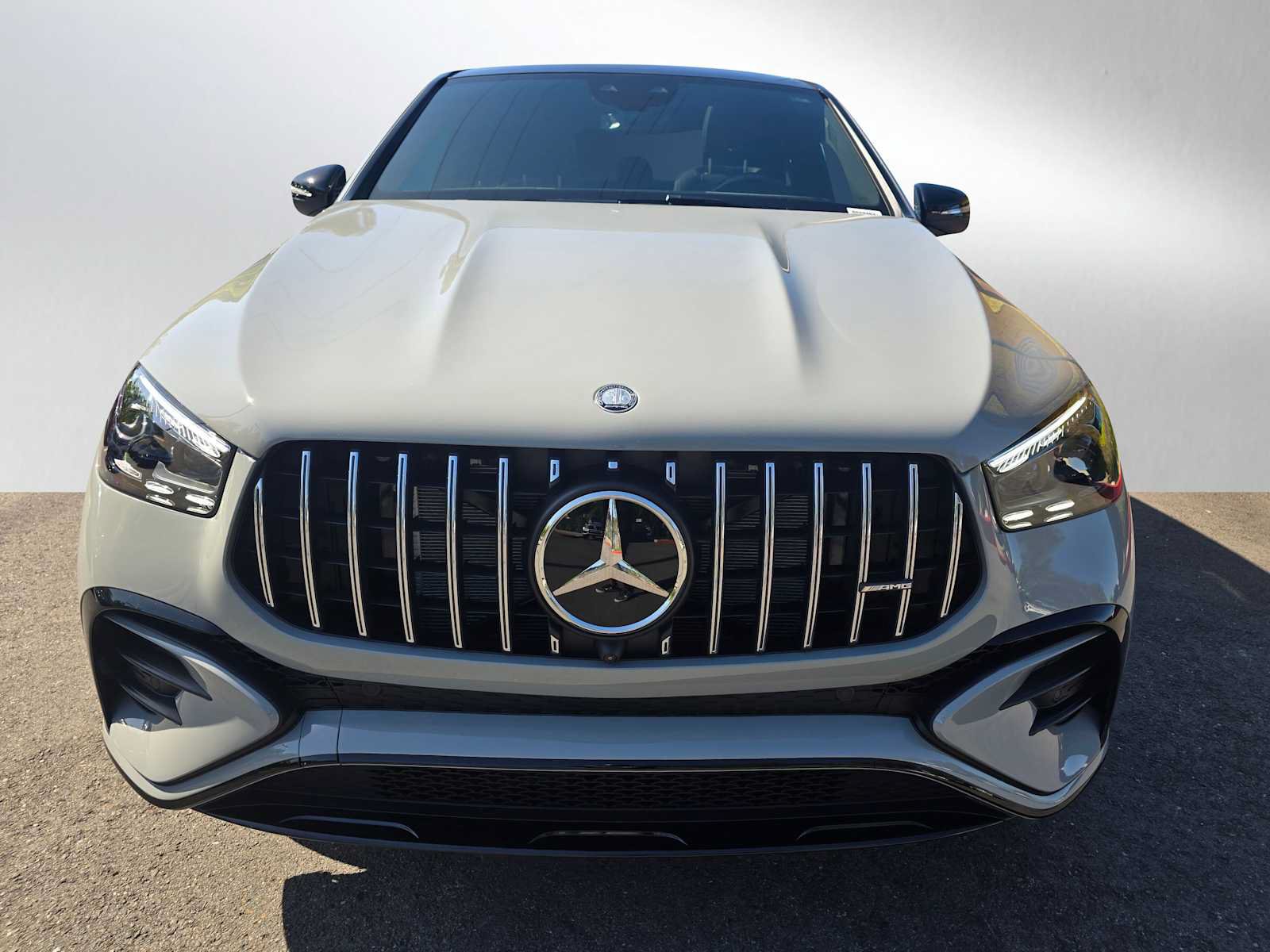 New 2026 Mercedes-Benz GLE 53 AMG 4MATIC Coupe image 8