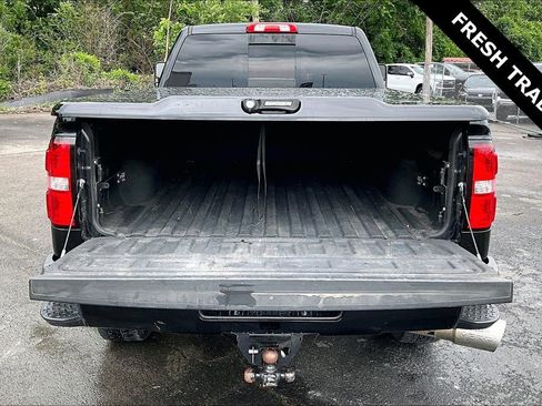 Used 2016 GMC Sierra 2500 Denali w/ Duramax Plus Package AWD/4WD image 7