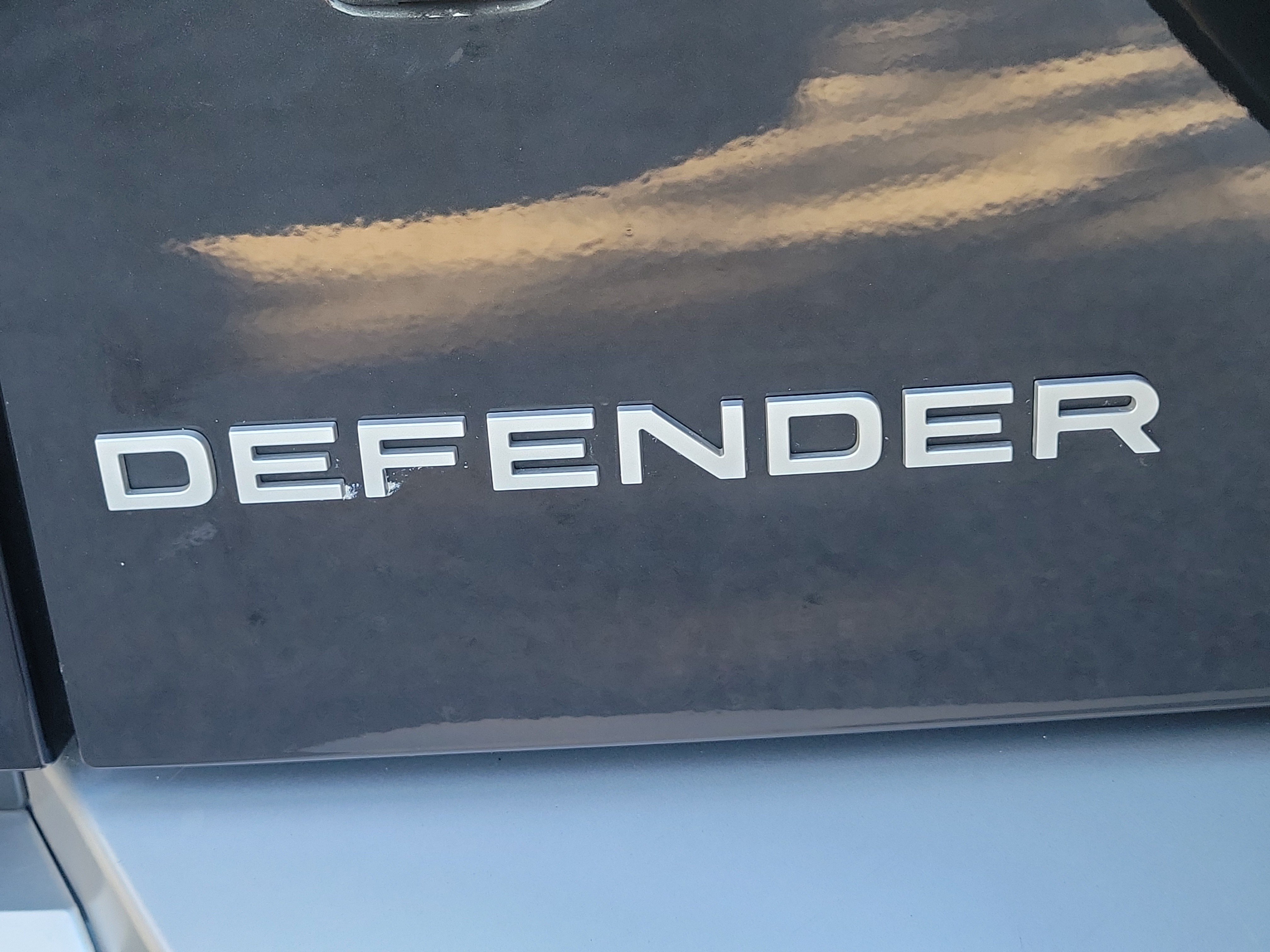 Used 2023 Land Rover Defender 110 AWD/4WD image 30