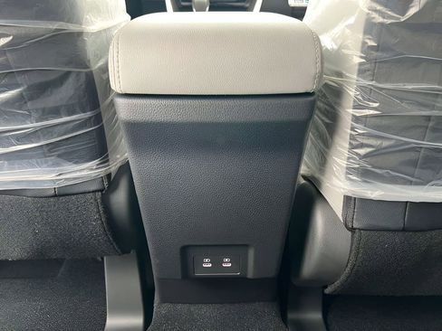 New 2026 Mitsubishi Eclipse Cross SEL AWD/4WD image 16