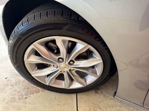 Used 2024 Chevrolet Malibu LT FWD image 36