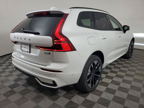 Used 2026 Volvo XC60 B5 Plus w/ Protection Package Premier AWD/4WD image 6