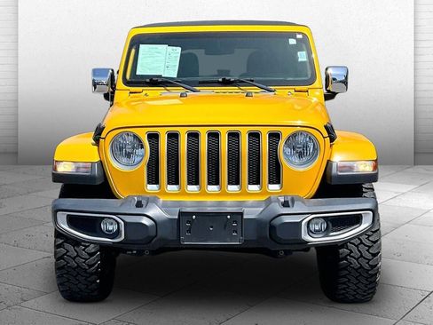 Used 2019 Jeep Wrangler Unlimited Sahara AWD/4WD image 2
