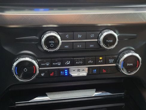 Used 2023 Ford F250 King Ranch w/ FX4 Off-Road Package image 26