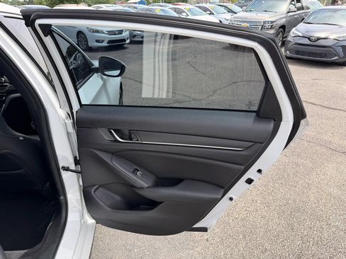 Used 2020 Honda Accord Sport image 19