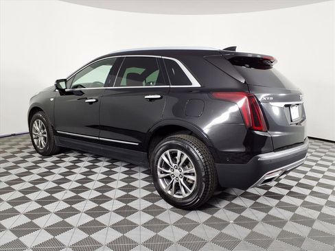 Certified 2022 Cadillac XT5 Premium Luxury w/ Technology Package image 6