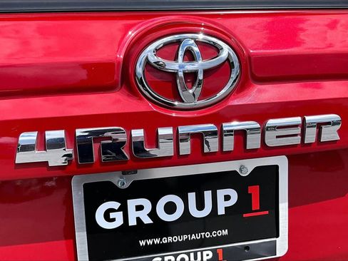 Used 2022 Toyota 4Runner SR5 Premium AWD/4WD image 30