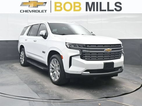 Used 2021 Chevrolet Tahoe Premier w/ Premium Package AWD/4WD image 1