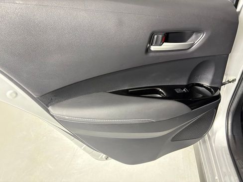 Used 2022 Toyota Corolla SE w/ Carpet Mat Package (TMS) FWD image 31
