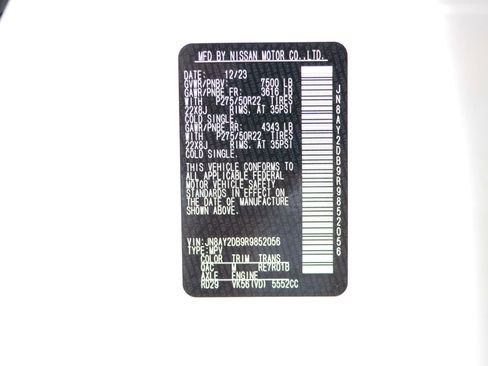 Used 2024 Nissan Armada Platinum w/ Captain's Chairs Package image 40