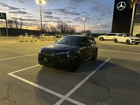 Used 2023 Land Rover Range Rover Evoque R-Dynamic S image 5