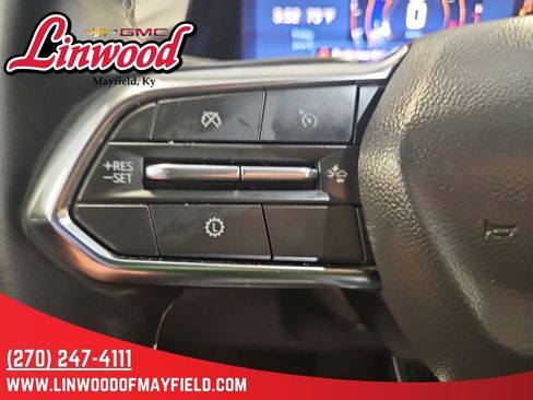 Used 2026 Chevrolet Traverse LT FWD image 20
