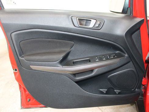 Used 2020 Ford EcoSport SE w/ SE Convenience Package AWD/4WD image 18