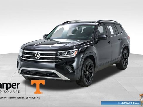Used 2023 Volkswagen Atlas SE w/ Panoramic Sunroof Package FWD image 1