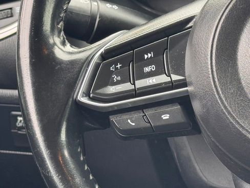 Used 2017 MAZDA MAZDA3 Touring FWD image 16