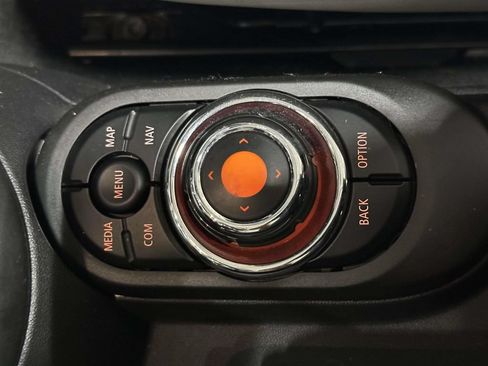 Used 2021 MINI Cooper S FWD image 22