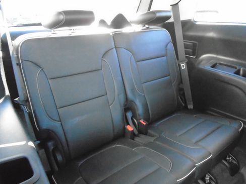 Used 2020 GMC Acadia Denali w/ Technology Package image 33