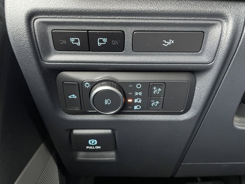 Used 2022 Ford F150 XLT w/ Equipment Group 302A High AWD/4WD image 59