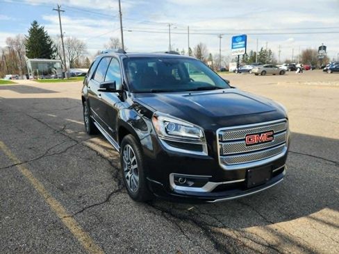 Used 2014 GMC Acadia Denali image 2