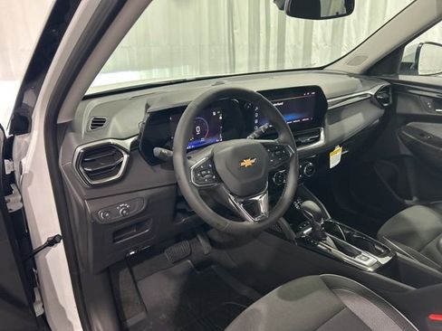 New 2026 Chevrolet TrailBlazer LT w/ Convenience Package AWD/4WD image 14