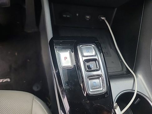 Used 2020 Hyundai Sonata Limited image 11