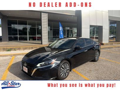 Used 2024 Nissan Altima 2.5 SV w/ SV Premium Package