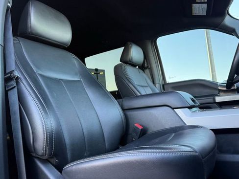 Used 2022 Ford F250 Lariat w/ Lariat Ultimate Package image 18
