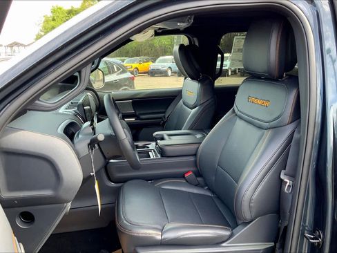 New 2026 Ford Expedition Tremor AWD/4WD image 9