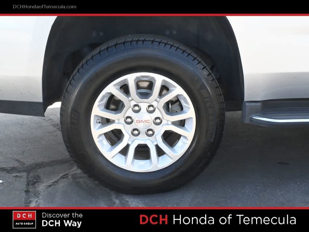 Used 2017 GMC Yukon SLT RWD image 24