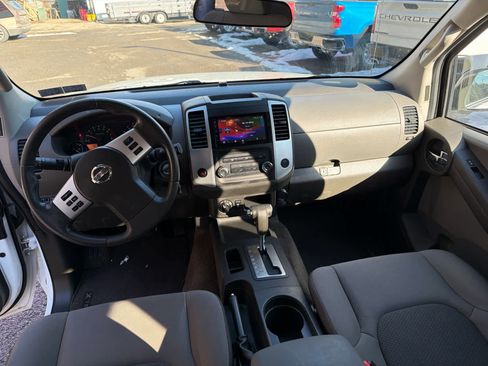 Used 2014 Nissan Xterra S image 8