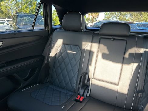 New 2026 Volkswagen Atlas Cross Sport SEL Premium R-Line image 12