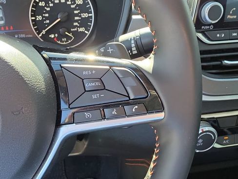 Certified 2025 Nissan Altima 2.5 SR FWD image 29